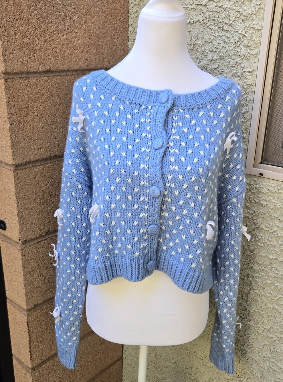 Threaded Leaf Light Blue Bow-Accent Knit Cardigan Sweater - Picture 2 of 10